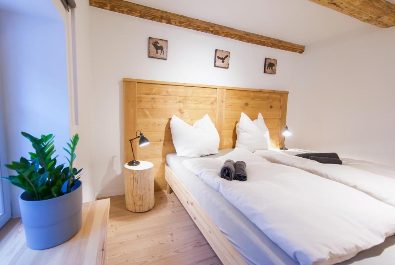 Moderne und gemütliche Ferienwohnung mit Terrasse und WALLBOX im FarmHouse Eckartsberg im Zittauer Gebirge Mittelherwigsdorf Exterior foto